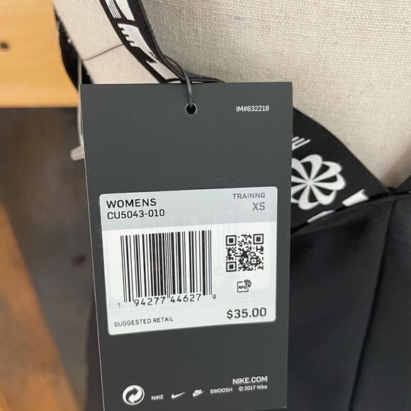 Nwt Nike Pro Training Dri Fit tank size XS - Picture 7 of 7